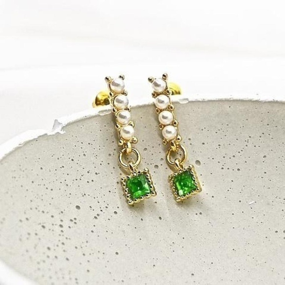 Green and Gold Drop Studs